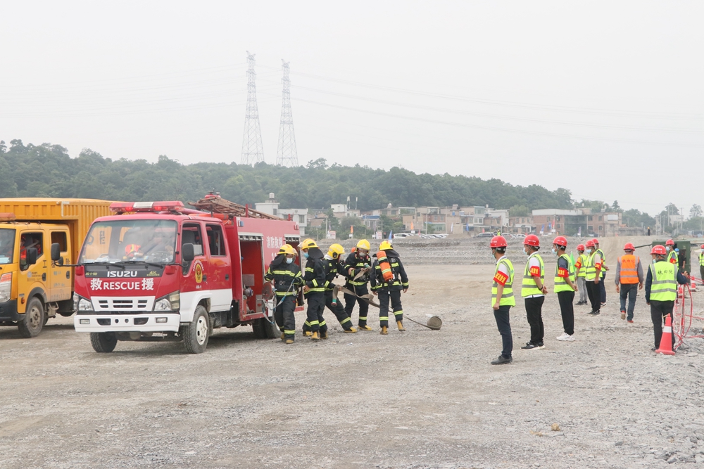 2022年安全生產(chǎn)月燃?xì)庑孤?yīng)急救援演練活動(圖5)